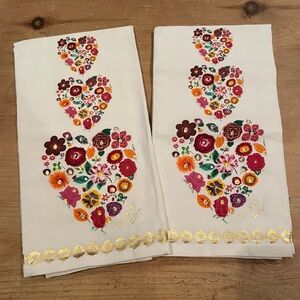 NWT Set of 2 Nathalie Lete Anthropologie Gold Heart Red Rouge Kitchen Tea towels